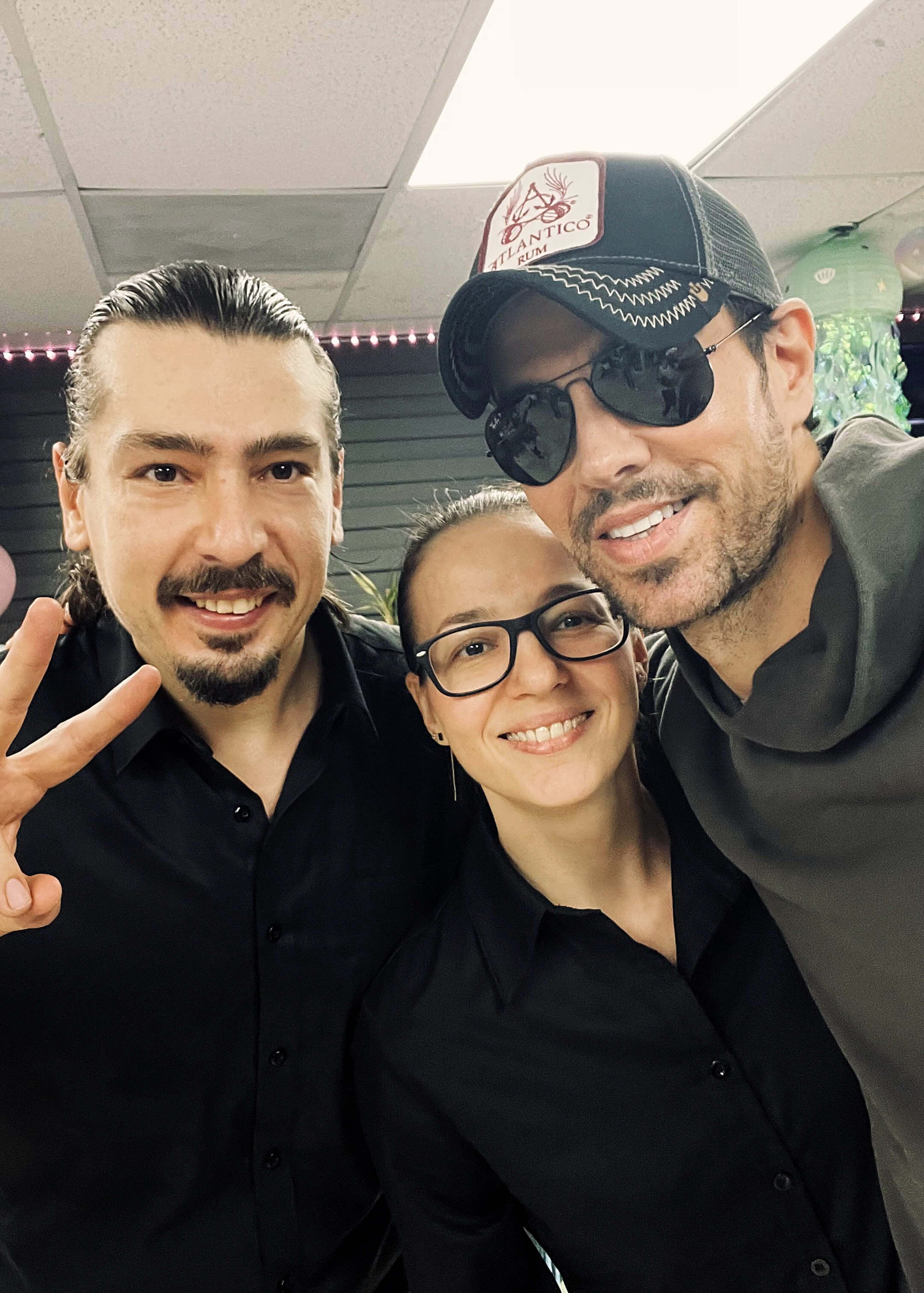Davit Ro Miami Magician with Enrique Iglesias